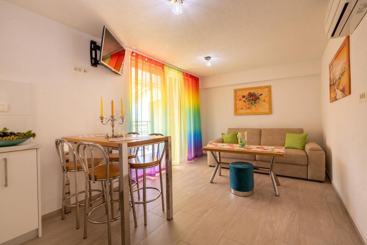 Apartmani Soldan มาคาร์สกา ภายนอก รูปภาพ