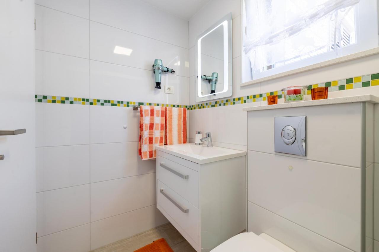 Apartmani Soldan มาคาร์สกา ภายนอก รูปภาพ