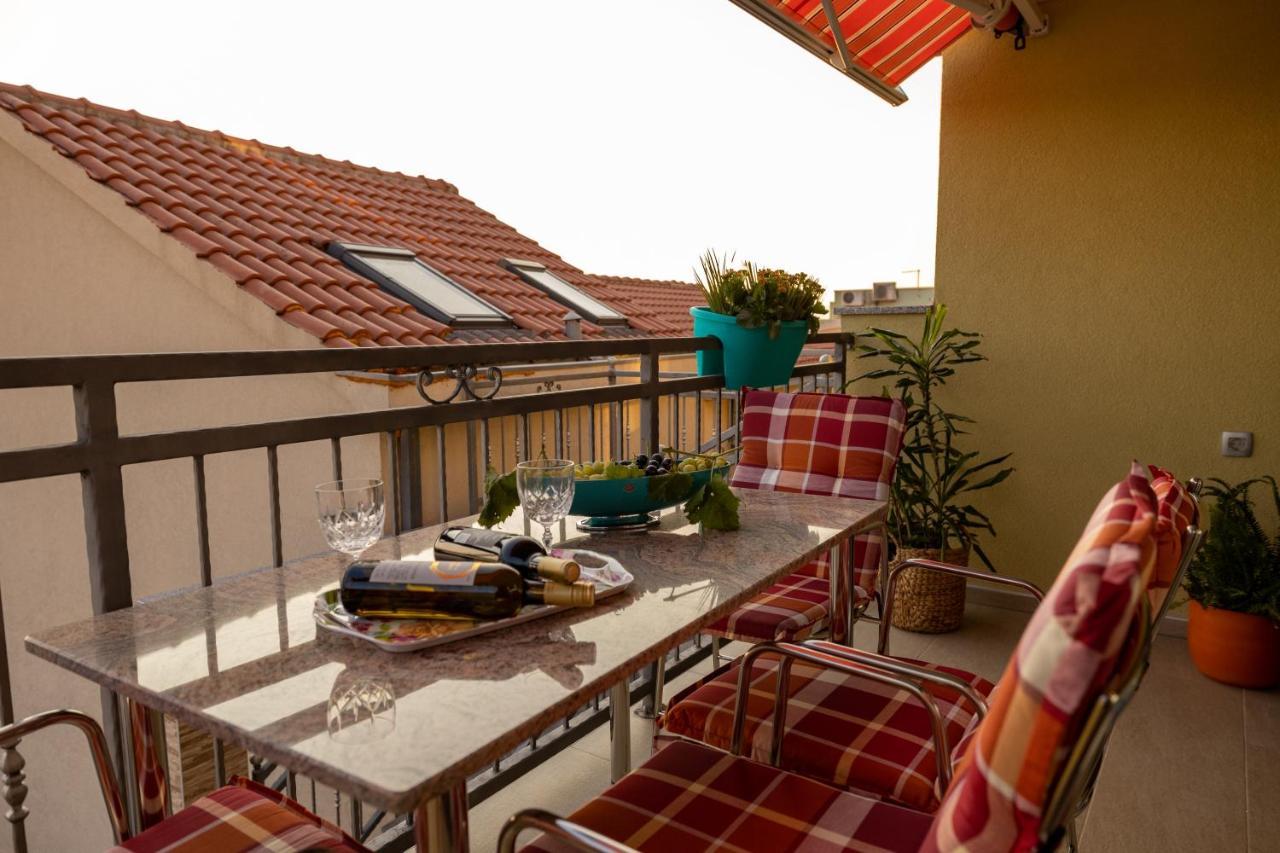 Apartmani Soldan มาคาร์สกา ภายนอก รูปภาพ